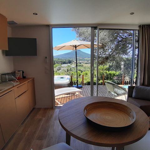 BUNGALOW 2 personnes - Cottage JASMIN + jacuzzi 21m² (1 chambre)