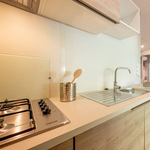 Mobilheim 6 personen - Mobilheim | Premium | 3 Schlafz. | 6 Pers. | Überdachte Terrasse | 1 Bad | Klimaanlage | TV