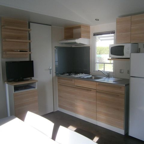 Mobile home 4 persons - 3 bedrooms – wooden terrace – TV – sleeps 4