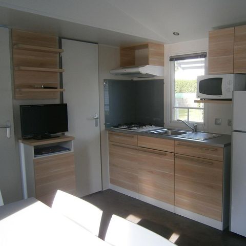 Stacaravan 4 personen - 3 slaapkamers - houten terras - tv - 4 personen