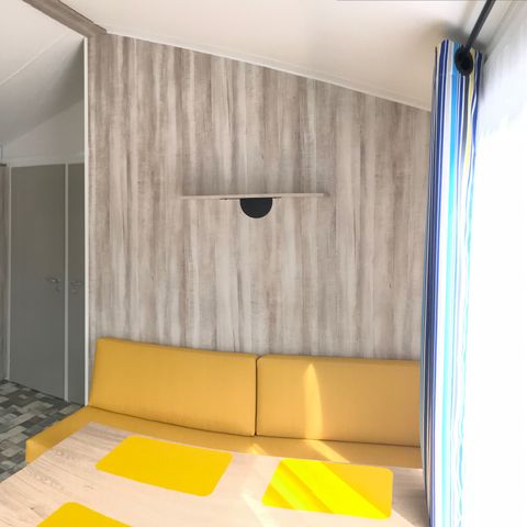 Mobilheim 4 personen - Mobilheim 28 bis 30 m² - 2 Zimmer - halbbedeckte oder überdachte Terrasse - TV -.