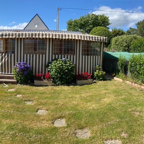 Mobilheim 6 personen - 3 Schlafzimmer - überdachte Terrasse - TV