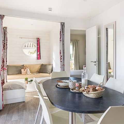 BUNGALOW 6 personnes - Comfort | 3 Ch. | 6 Pers. | Terrasse surélevée | Clim. | TV