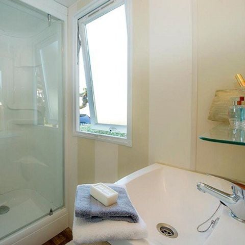 Mobilhome 6 personnes - Comfort XL | 3 Ch. | 6 Pers. | Terrasse surélevée | Clim.