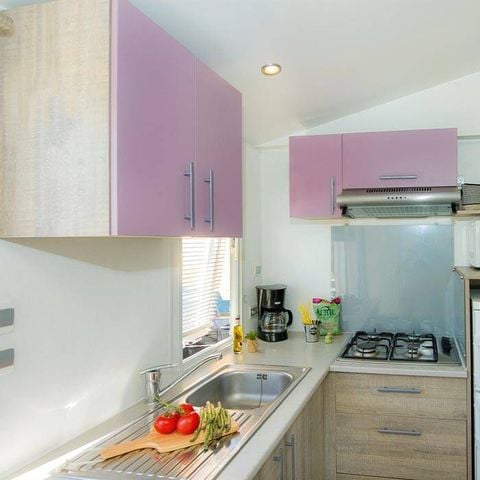 Stacaravan 4 personen - Mobile-home | Comfort | 2 Slaapkamers | 4 Pers. | Verhoogd terras | 1 Badkamer | TV