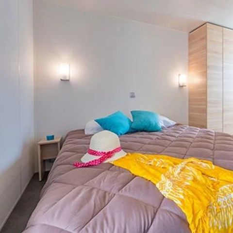 MOBILE HOME 4 people - Ultimate | 2 Bedrooms | 4 Pers | Raised terrace | 2 bathrooms | Air conditioning | TV