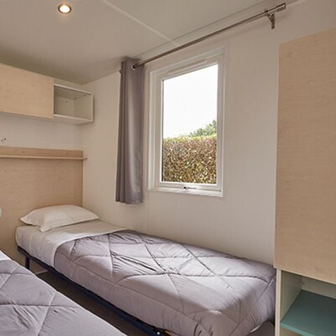 Mobilhome 4 personnes - Mobil-home | Premium Azure | 2 Ch. | 4 Pers. | Terrasse surélevée | Clim. | TV