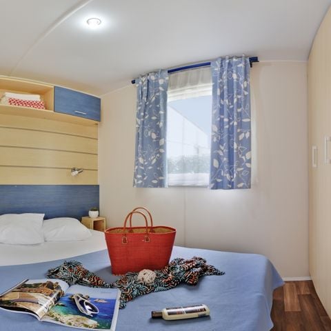 Mobilhome 6 personnes - CLASSIQUE avec TV