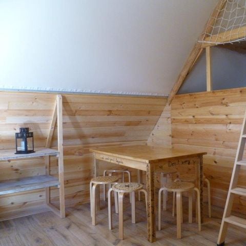Canvas and wooden tent 6 persons - WOODY TRAPPER Without sanitary facilities