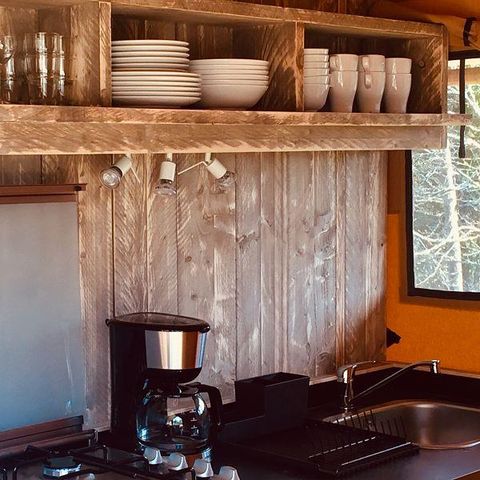 Tente en toile et en bois 5 personnes - GLAMPING LODGE
