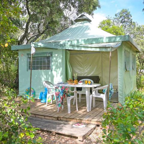 BUNGALOW DE LONA 4 personas - ESTÁNDAR sin instalaciones sanitarias