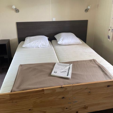 Stacaravan 4 personen - Premium 31m² (2 kamers + Airco + TV + LV + wasmachine + Overdekt terras )