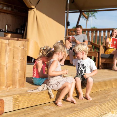 Canvas and wooden tent 5 persons - Taiga