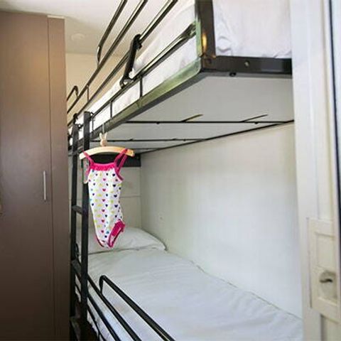 Mobile home 6 persons - Mobil-home | Classic | 3 Bedrooms | 6 Pers. | Raised terrace | Air-con.