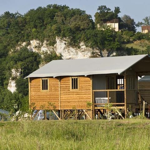 TIENDA DE LONA Y MADERA 6 personas - Albergue