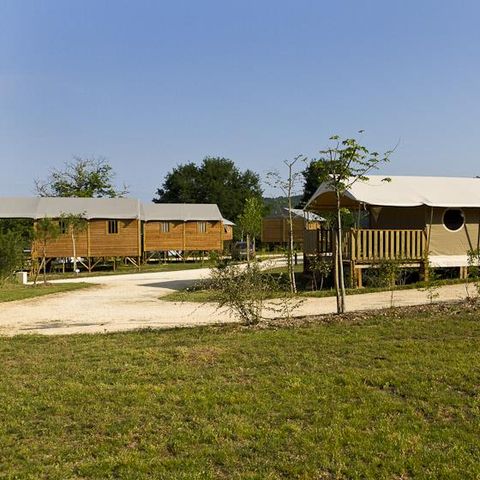 TENDA IN TELA E LEGNO 4 persone - Canada con servizi igienici