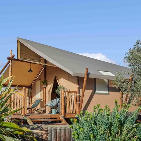 Tente en toile et en bois 4 personnes - tente Jungle Lodge