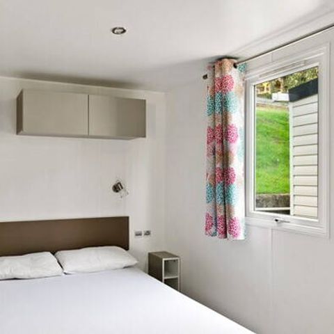 BUNGALOW 5 personnes - Mobil-home | Comfort | 2 Ch. | 5 Pers. | Terrasse surélevée | Clim.