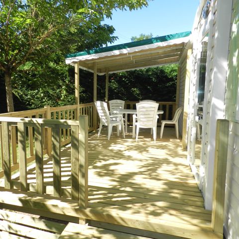 Stacaravan 6 personen - Stacaravan 28m² 2 slaapkamers + 15 m² halfoverdekt terras