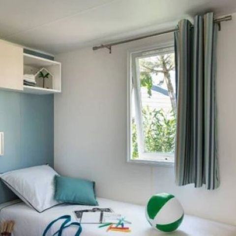Mobilheim 8 Personen - Mobilheim „Confort“ – 4 Schlafzimmer – 2 Duschbäder – 8 Personen