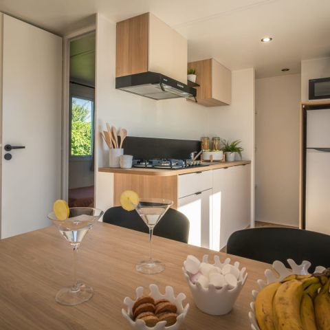 Mobilheim 4 Personen - Premium 2 Schlafzimmer mit Klimaanlage und Geschirrspüler