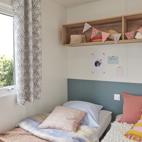 Mobilheim 8 personen - Premium-Mobilheim – 4 Schlafzimmer – 2 Badezimmer mit Klimaanlage und Geschirrspüler, für 8 Personen