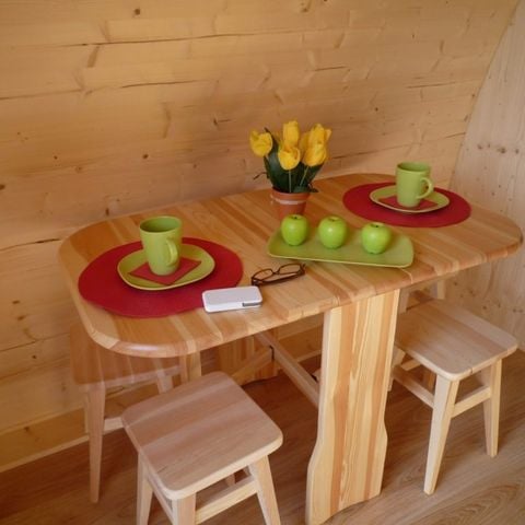Alojamiento 4 personas - CABAÑA EN EL BOSQUE sin instalaciones sanitarias