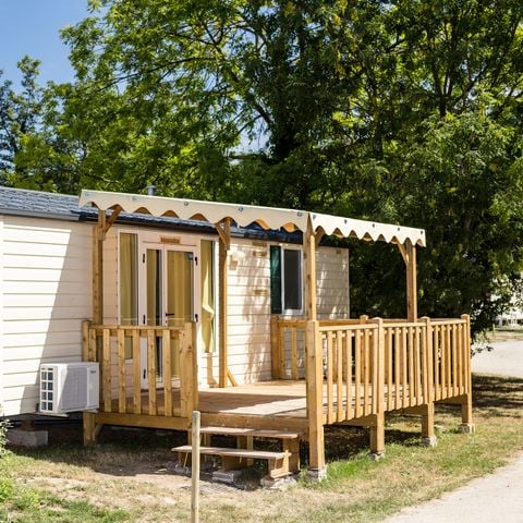 Mobilheim 4 personen - Classic | 2 Zi. | 4 Pers. | Erhöhte Terrasse | TV