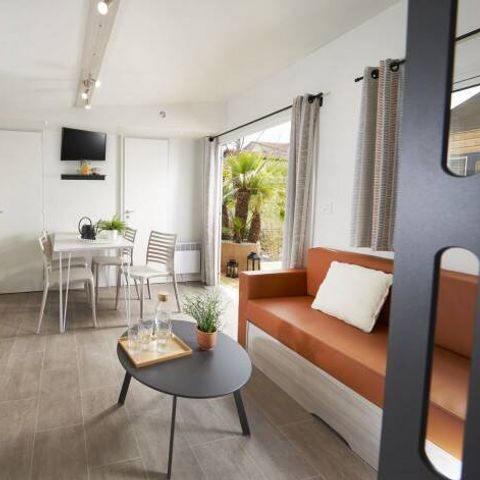 Mobilheim 6 personen - Mobilheim | Premium | 3 Zi. | 6 Pers. | Erhöhte Terrasse | Klimaanlage | TV