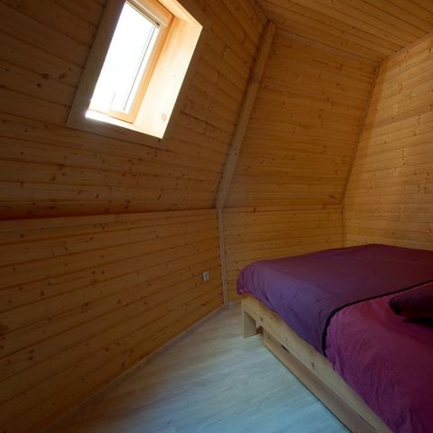 UNUSUAL ACCOMMODATION 5 people - TIPI