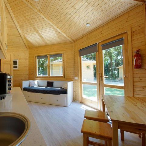 HOUSE 5 people - CABANON