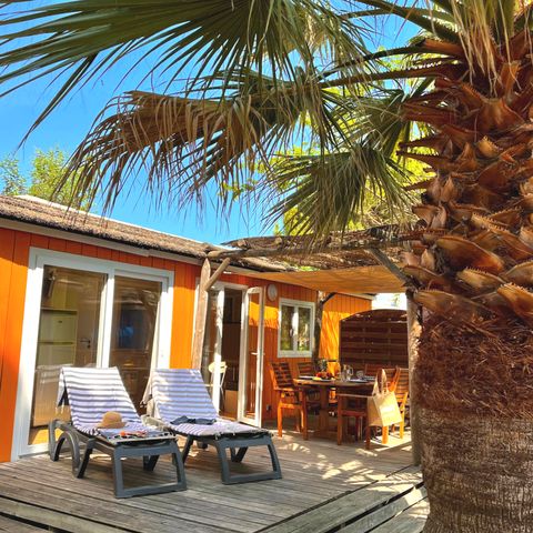 MOBILE HOME 7 people - BORA BORA straw hut