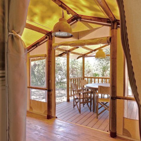 CANVAS AND WOOD TENT 5 people - SunLodge Safari