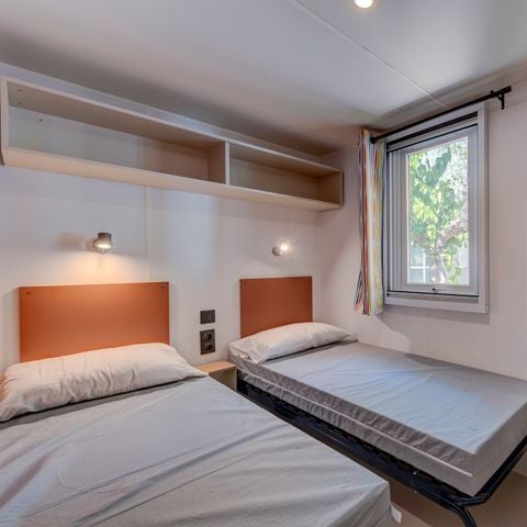 MOBILE HOME 6 people - Mobile-home | Comfort | 2 Bedrooms | 4/6 Pers. | Raised terrace | Air-con.