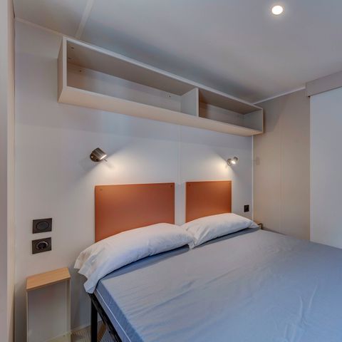 BUNGALOW 6 personnes - Comfort | 2 Ch. | 4/6 Pers. | Terrasse surélevée | Clim.