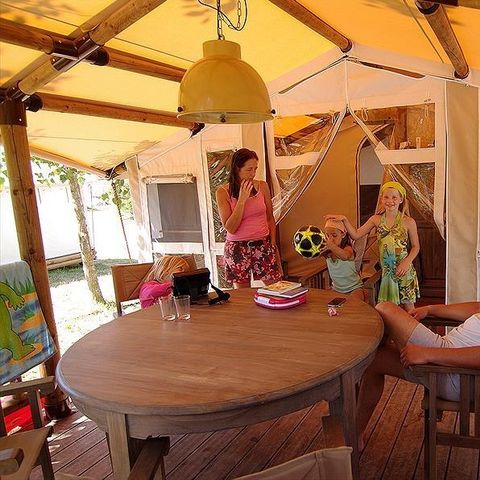 Tente en toile et en bois 5 personnes - SunLodge Jungle