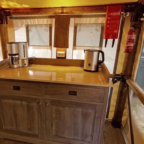 Tente en toile et en bois 5 personnes - SunLodge Jungle