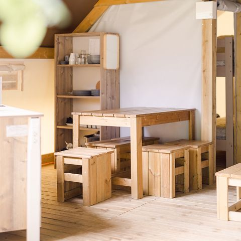 Bungalowzelt 4 personen - Lodge 21m² (ohne private Sanitäranlagen) 2/5 Pers.