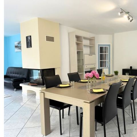 House 9 persons - Villa Balnéo for 9 people 3 bedrooms 2 bathrooms 130m² living area