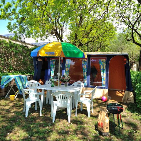 Tent 6 personen - Ruimte, geen sanitair