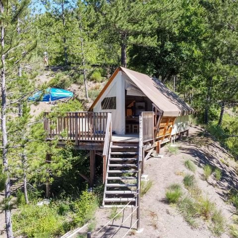 TENTE 5 personnes - Tente Junior sur pilotis 21m² (sans sanitaire)  2 chambres + terrasse