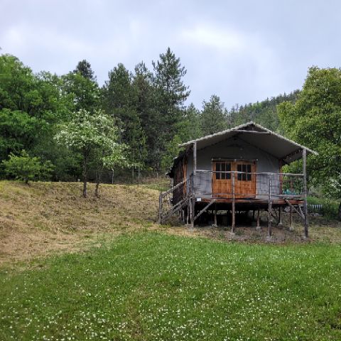 ALBERGUE 5 personas - Cabane Lodge sur Pilotis 34m² 2 habitaciones + terraza