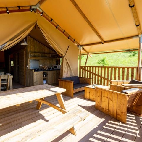 TENTE 6 personnes - Tente Lodge Premium 35m² 3 chambres + terrasse 16m² (avec sanitaire)