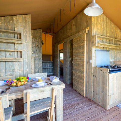 Tent 6 personen - Lodge Premium 35m² 3-slaapkamer tent + 16m² terras (met sanitair)