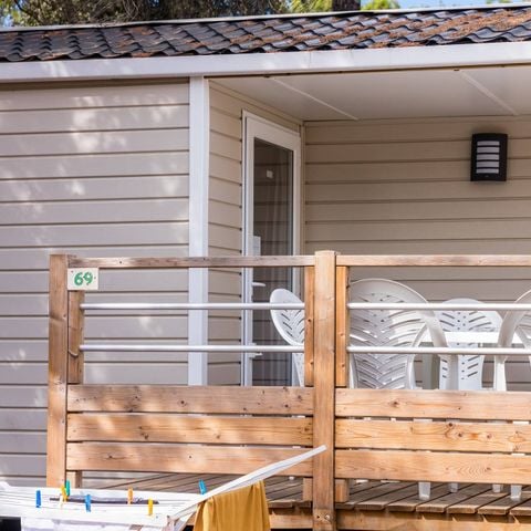 BUNGALOW 6 personnes - Mobil-home | Comfort | 2 Ch. | 4/6 Pers. | Terrasse simple | Clim.