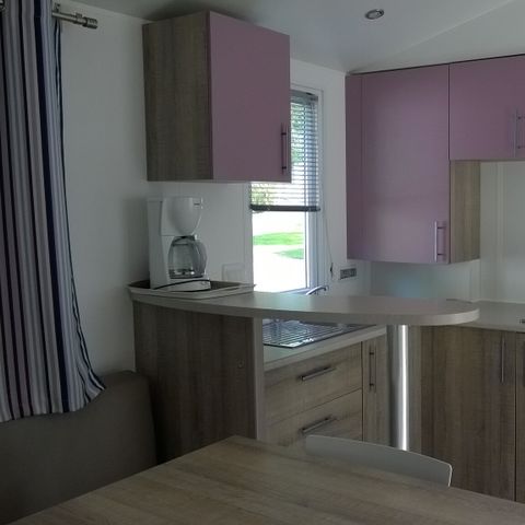 BUNGALOW 6 personnes - Mobil-home | Comfort XL | 3 Ch. | 6 Pers. | Terrasse surélévée non couverte | TV