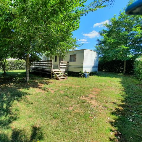 MOBILHOME 4 personas - COLLONGES LA ROUGE