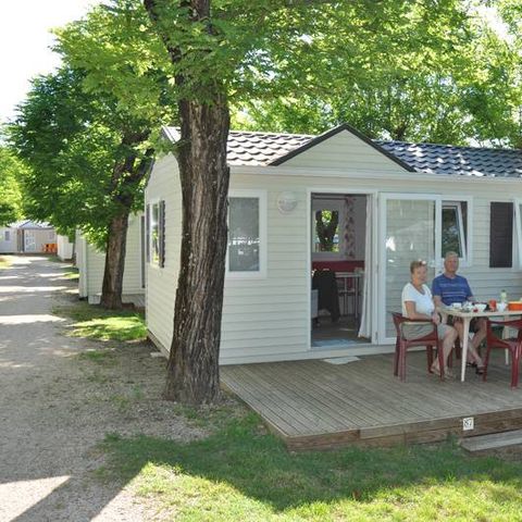 BUNGALOW 4 personnes - FIRST