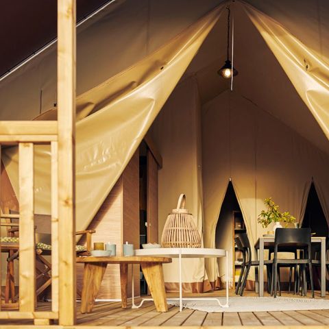 Safarizelt 4 Personen - Woodlodge Vue Loire Confort 26m² - 2 Zimmer + Terrasse 4 Pers.