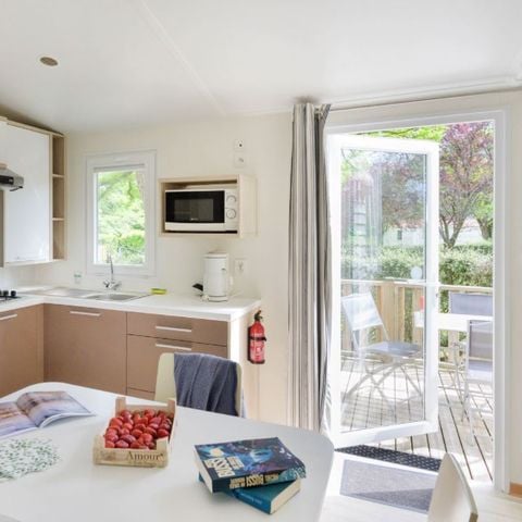 Mobile home 4 persons - Mobile-home 34m² / 2 bedrooms - Terrace (adapted for people with reduced mobility) Vue Loire 4 pers